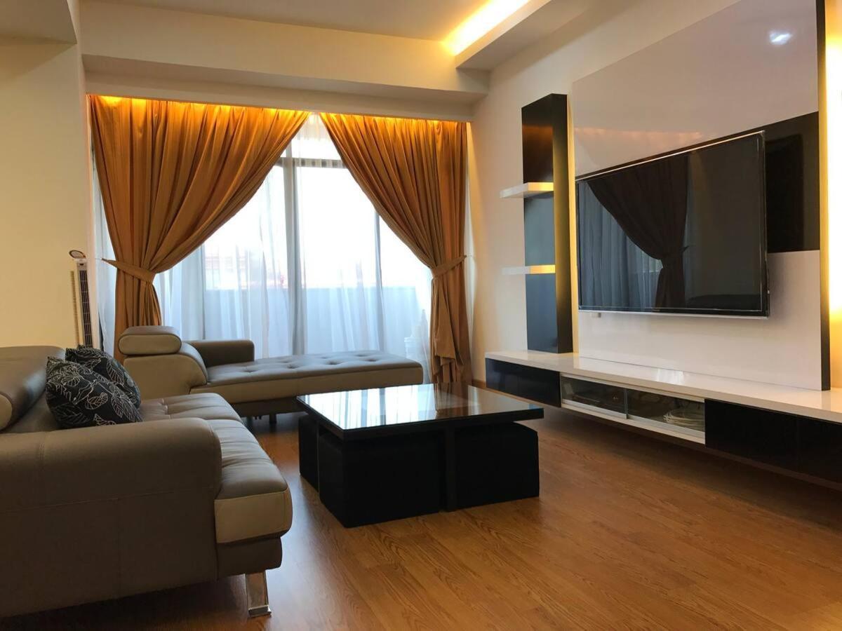 Alza Mahkota Hotel Melaka Eksteriør bilde